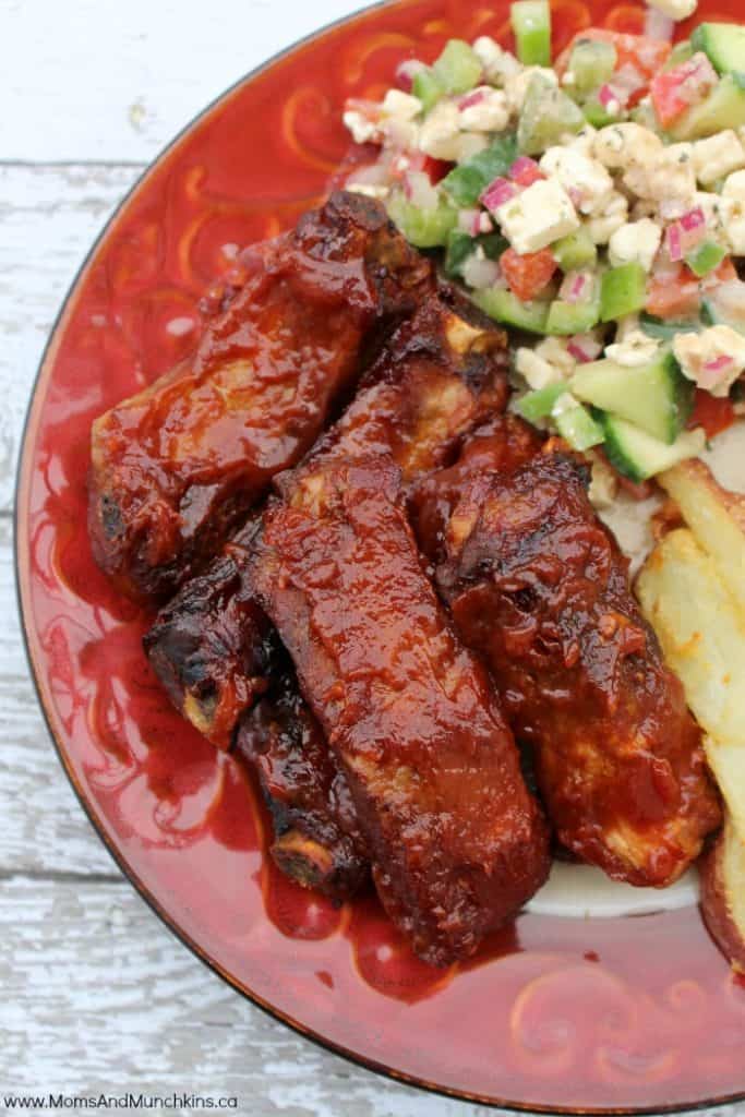 Easy BBQ Ribs Recipe - only 3 ingredients - Moms & Munchkins