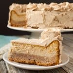 Cinnamon Bun Cheesecake